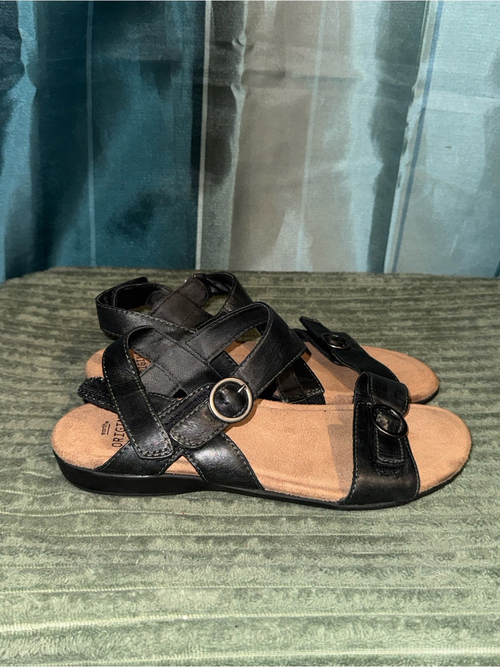 Earth Origins Black Strappy Buckle Women’s Sandals